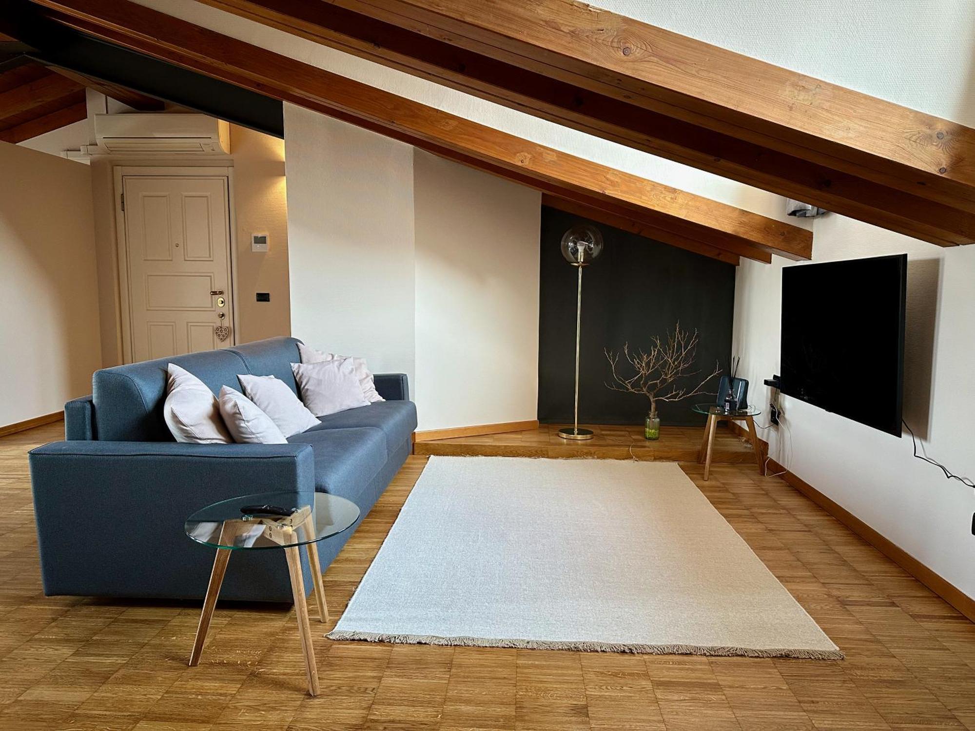 Magic Place Bergamo! Relax Apartment With Terrace In The Heart Of The City מראה חיצוני תמונה