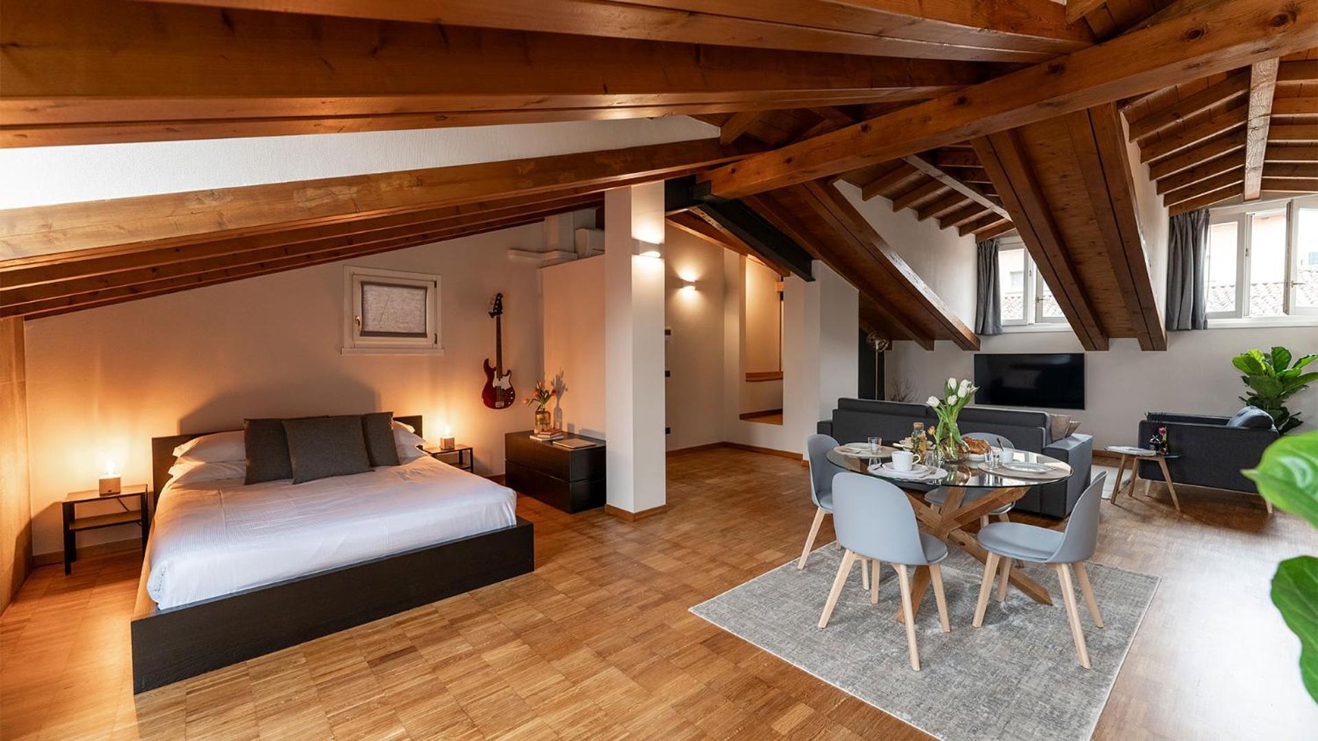 Magic Place Bergamo! Relax Apartment With Terrace In The Heart Of The City מראה חיצוני תמונה